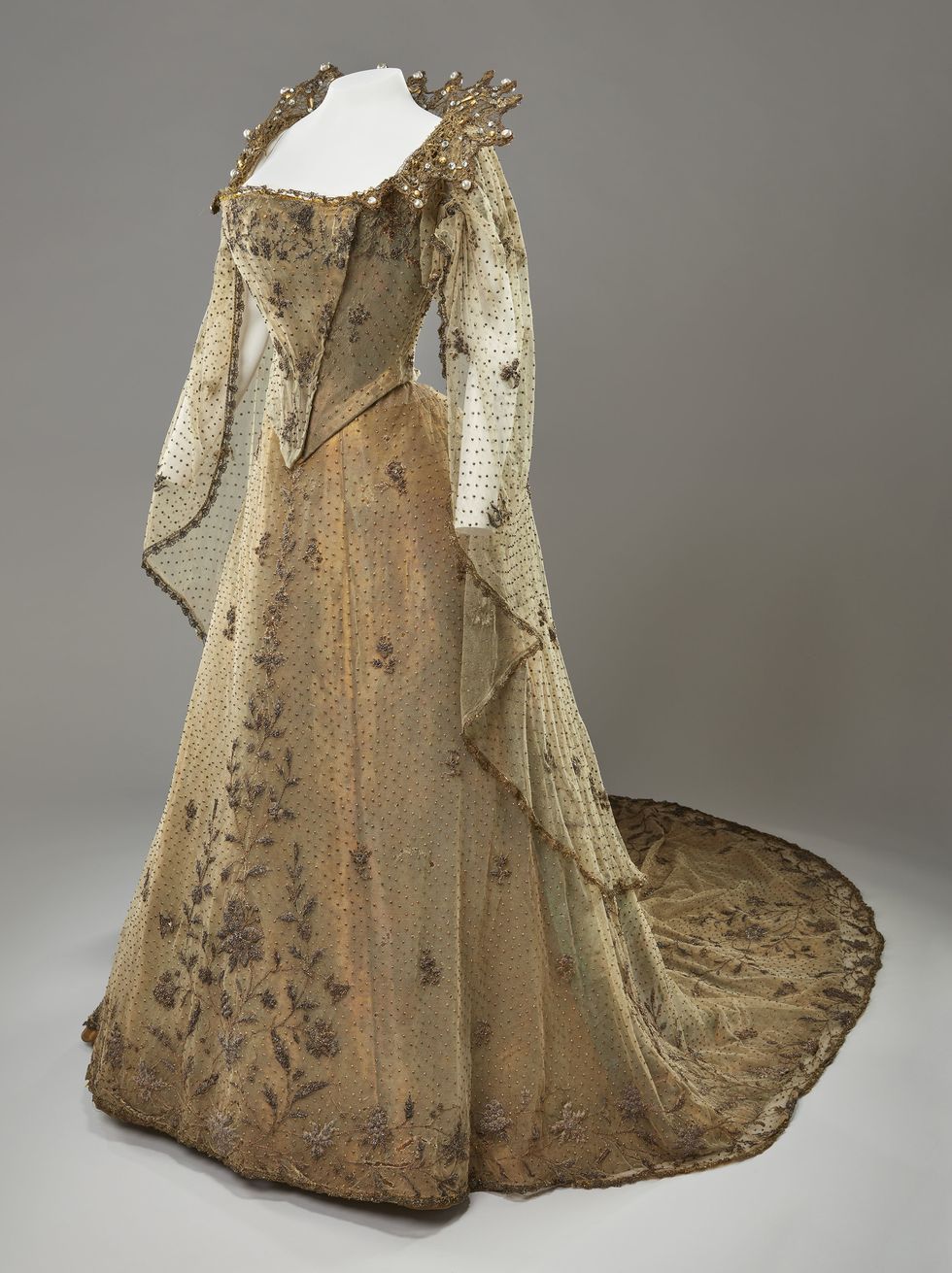 Queen Alexandra’s coronation dress to go on show in Buckingham Palace exhibition