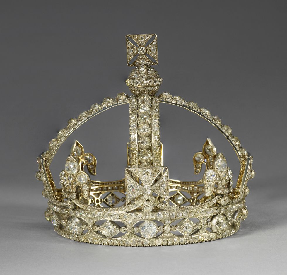Queen Victoria's Small Diamond Crown by Garrard & Co, 1870