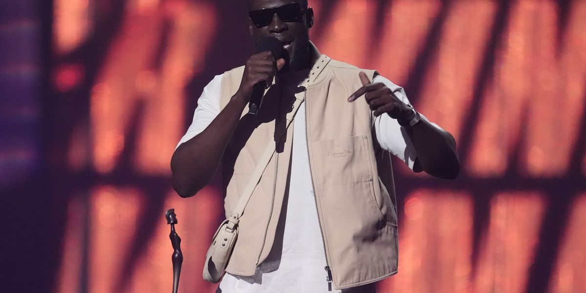 Rapper Stormzy to receive honorary degree from Cambridge University ...