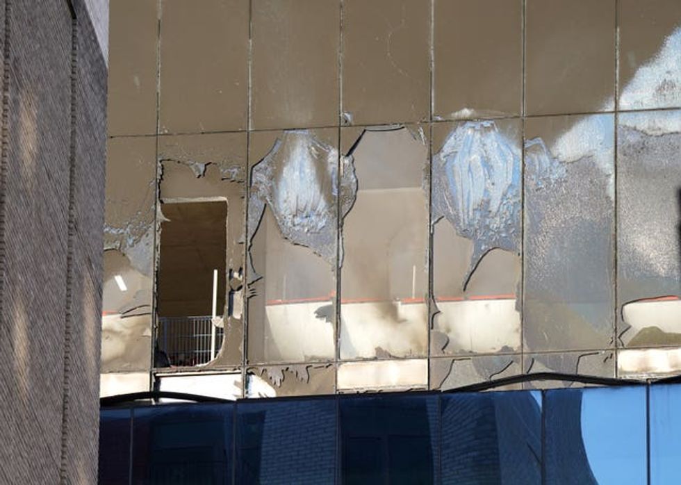 Reading building fire