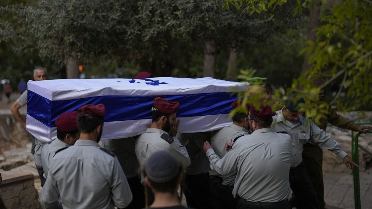 EU warns Elon Musk that X is spreading ‘illegal content and disinformation’ over Israel-Hamas war