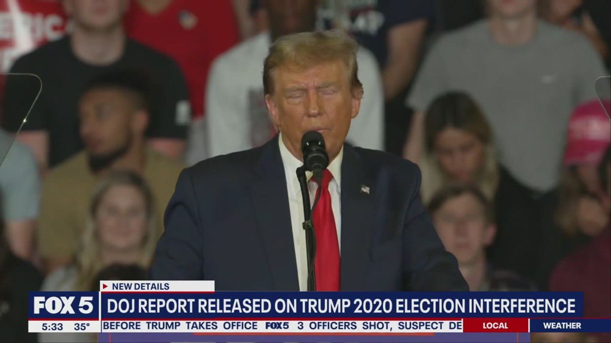 Donald Trump critics 'switch to Pepsi' over bizarre Diet Coke inauguration gift