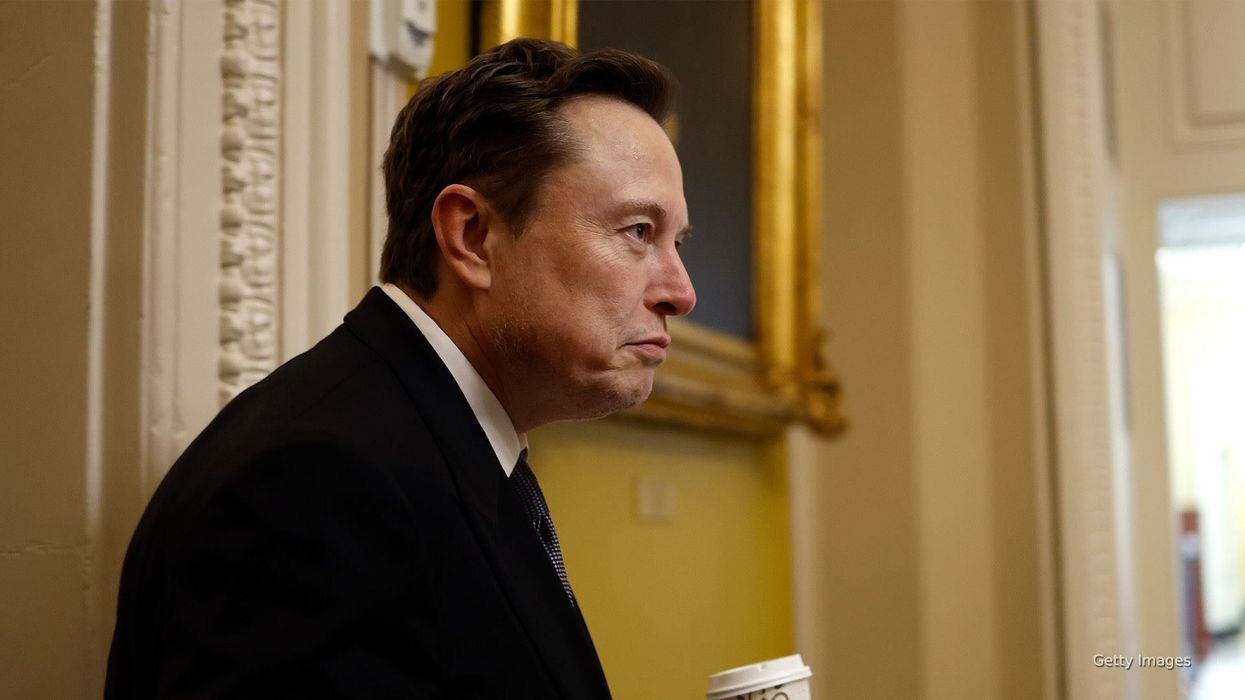 Elon Musk is 'colluding' with Dominic Cummings on Keir Starmer attacks - but Twitter isn’t surprised