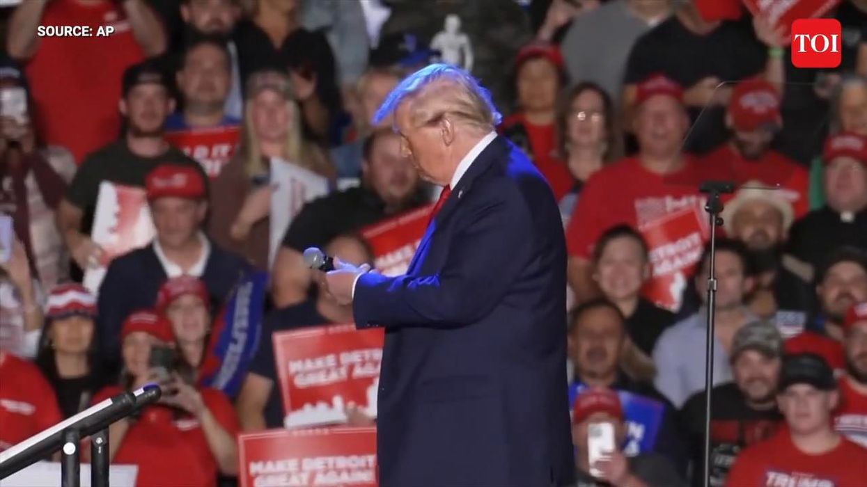 Trump critics joke even microphones are 'tired' of him after Michigan rally hit with tech issues