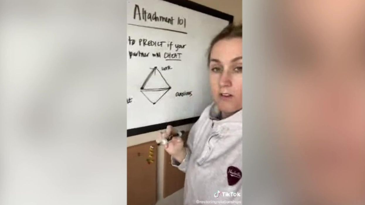 Marriage therapist says this is the number one complaint she hears from women