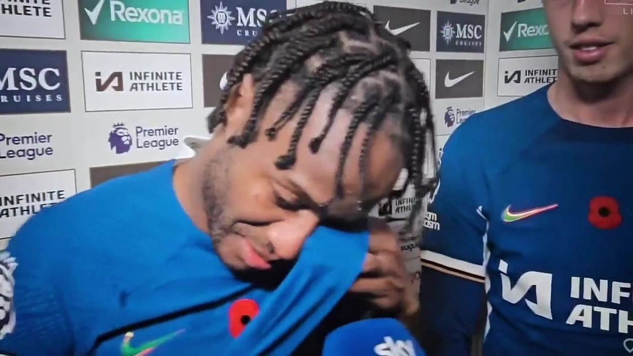 Reporter tries to get dirt out of Raheem Sterling's eye in bizarre interaction