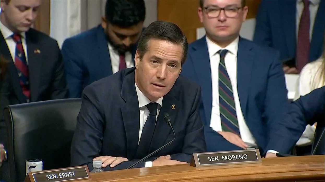 Republican senator claims 'honest' people don't use Fifth Amendment – and it backfired immediately
