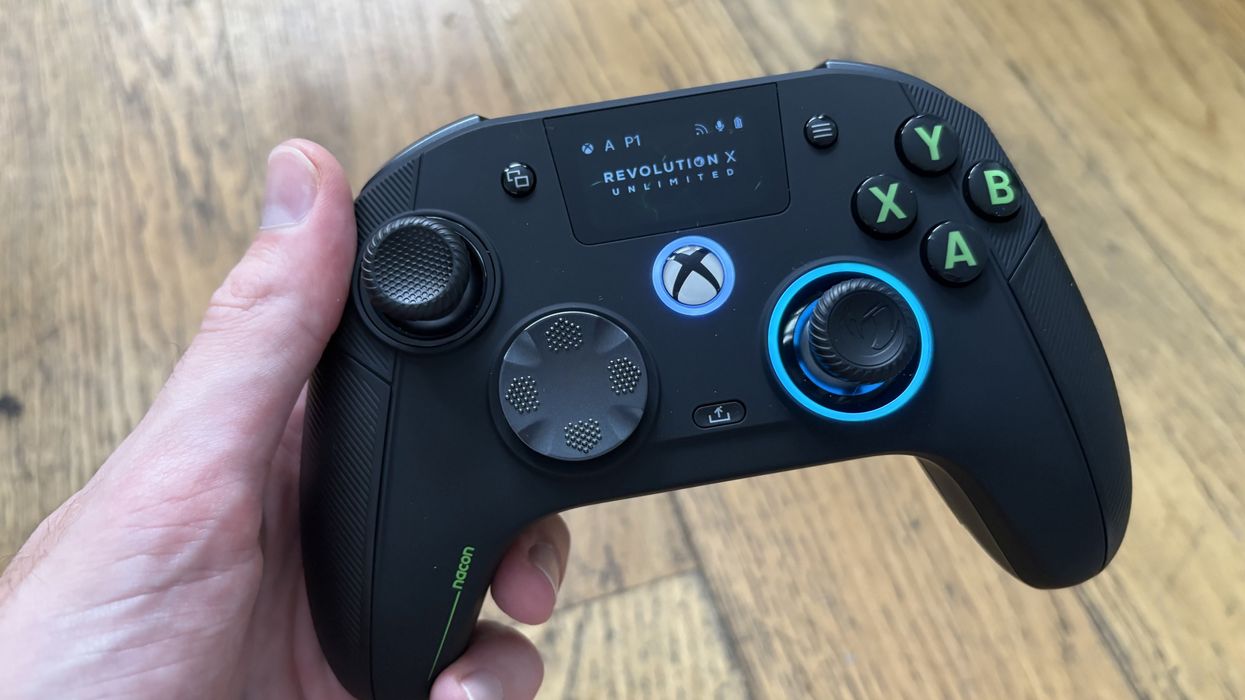 This pro Xbox and PC controller is making me dread using standard ones again