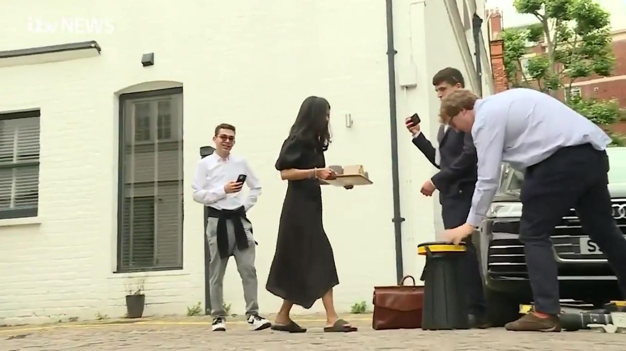 Rishi Sunak's wife brings tea for journalists in £38 mugs