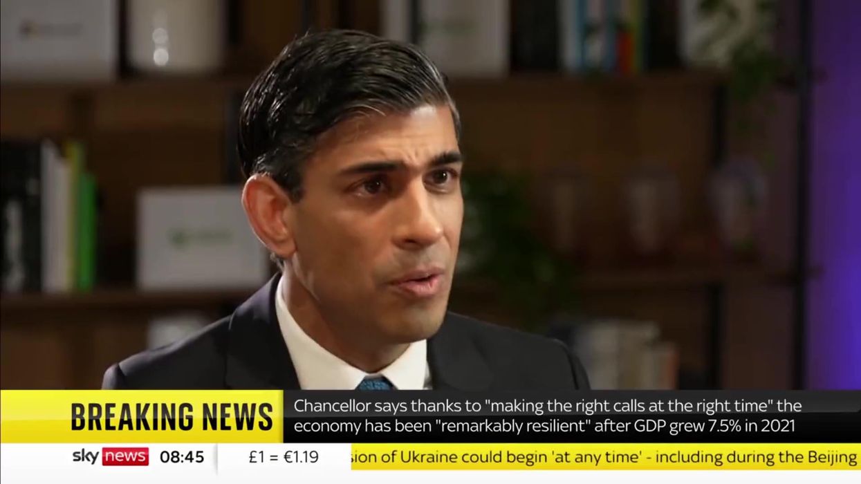 This clip of Rishi Sunak answering Partygate questions is beyond awkward
