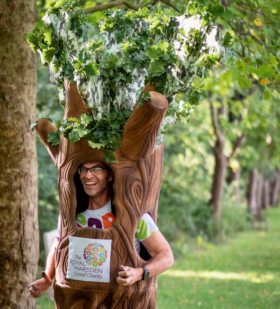 Pharmacist hopes to beat world record at London Marathon dressed as a tree