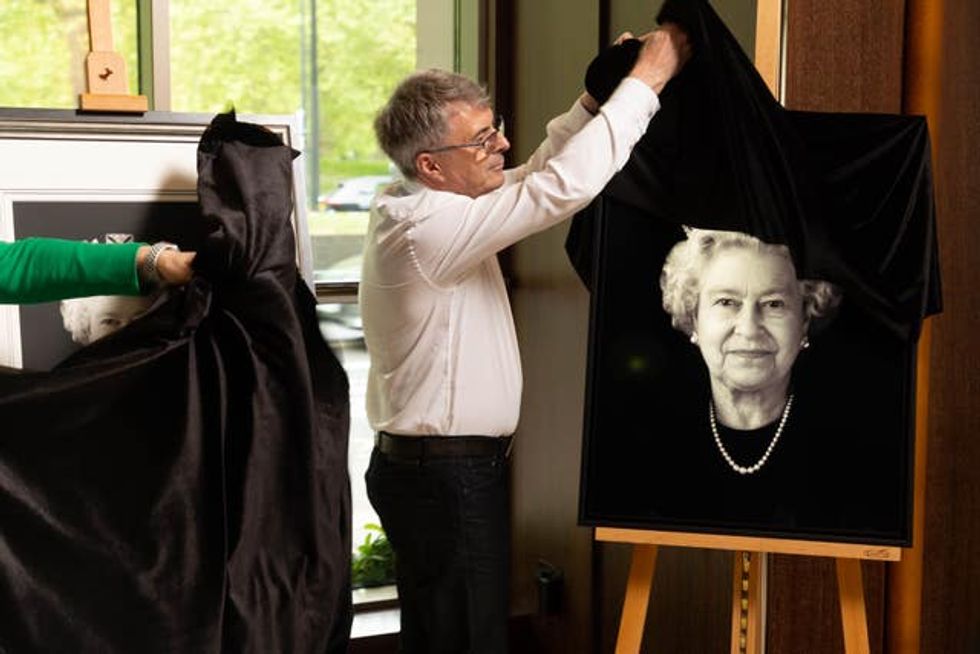 Rob Munday\u2019s portrait of the Queen