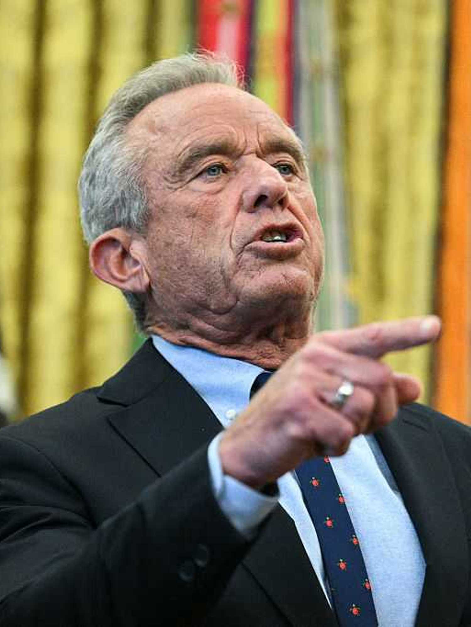 Robert F Kennedy Jr talking in the Oval Office.