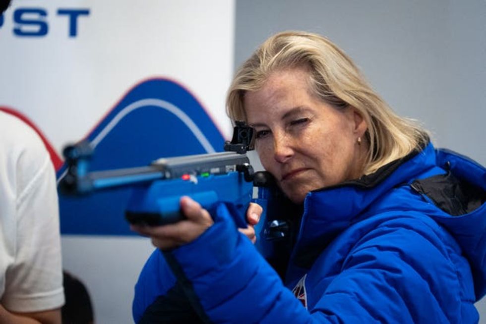 Royal visit to Armed Forces Para-Snowsport Team