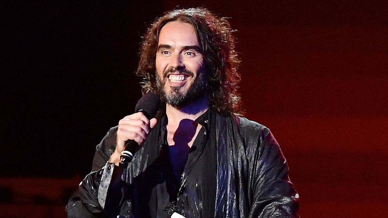 Russell Brand's father speaks out on 'vendetta' against his son