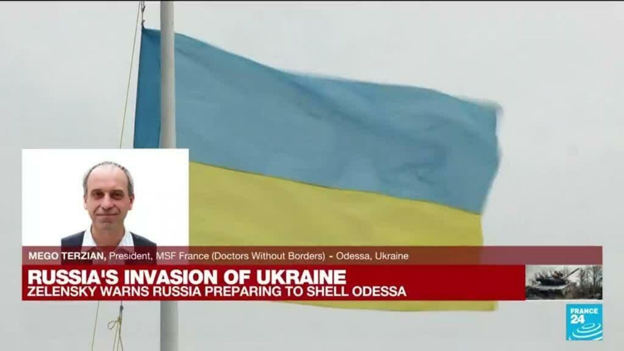 Holly Willoughby left in tears by heartbreaking video of Ukrainian child singing in bomb shelter
