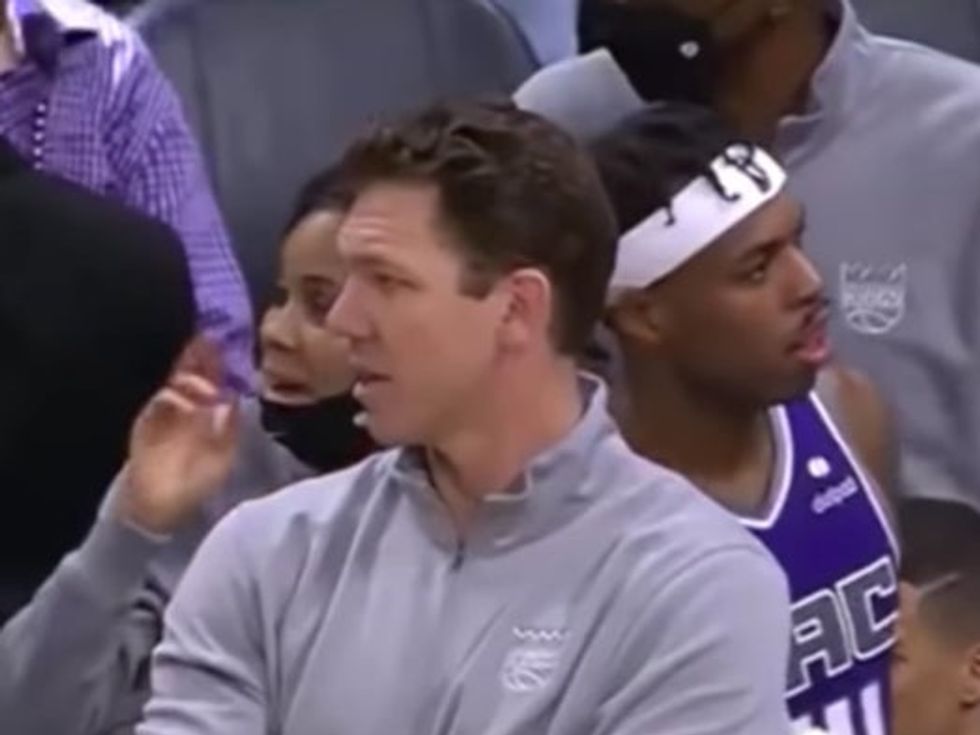 Sacramento Kings head coach Luke Walton looking in disbelief