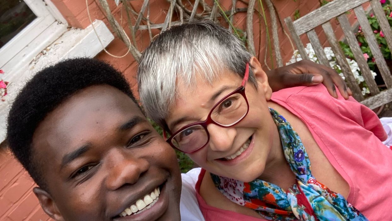 Sara Nathan with her most recent guest, identified as M (Sara Nathan)