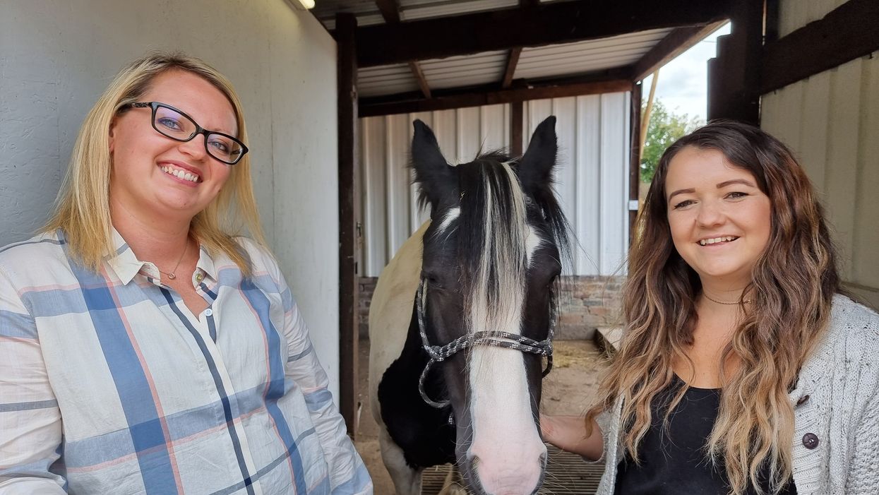 Sarah Stephens (l), founder of Spirit and Soul Equine Therapy Service, and Bethany Finch, of Healing with Horses in Widnes, Cheshire, with horse Dixie who will be providing therapy to cancer patients as part of the service, run in partnership with Macmillan (Macmillan/PA)