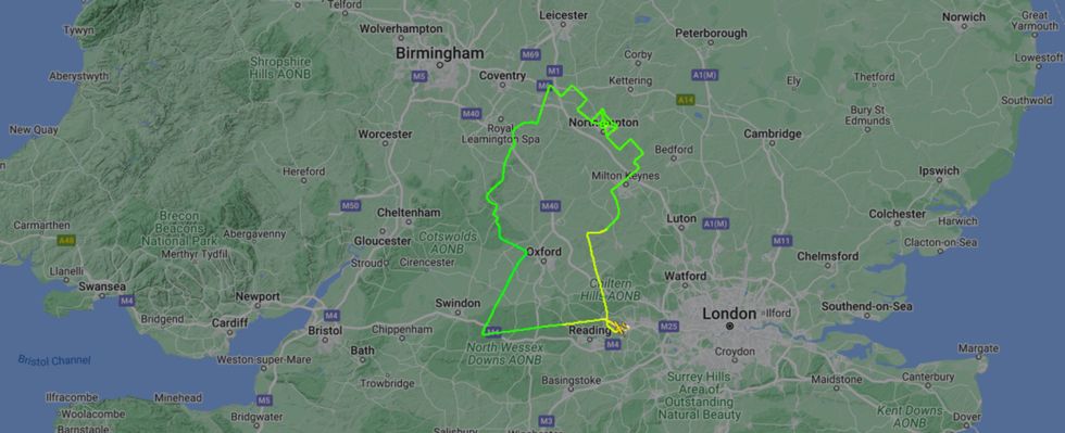 Pilot creates world’s largest portrait of Queen on two-hour flight for charity