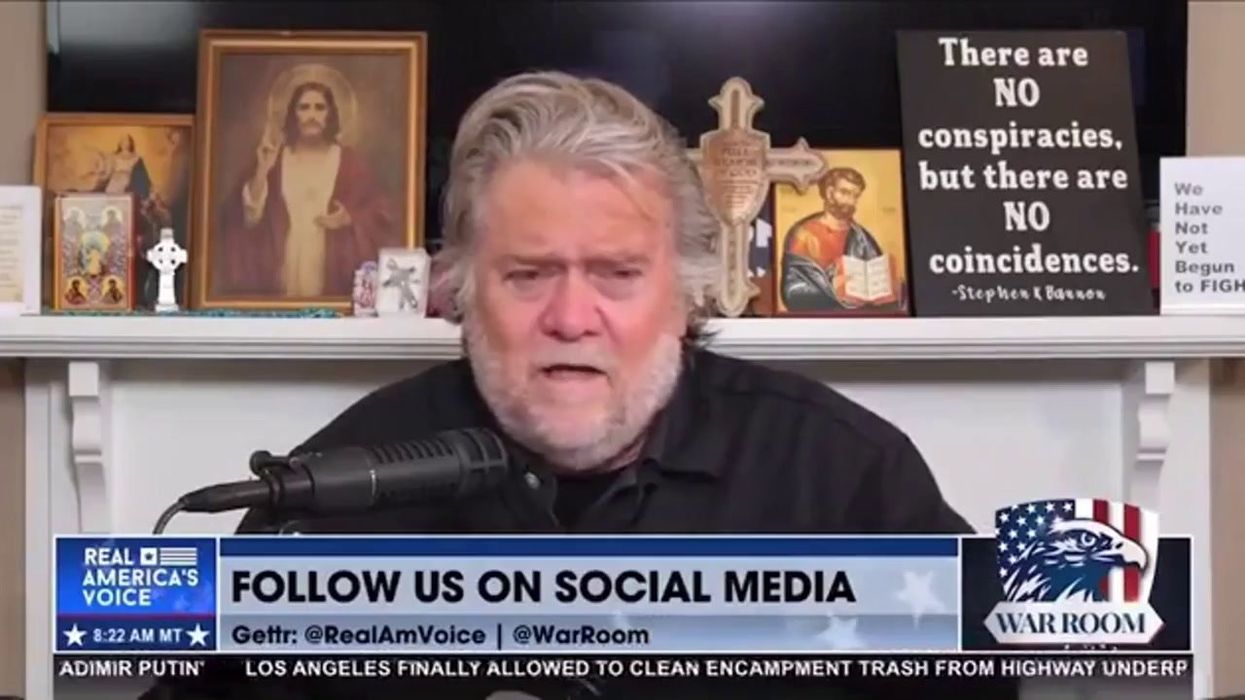 Steven Bannon thinks Republicans should worry more about Taylor Swift