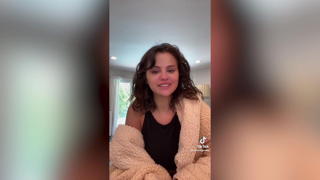 Selena Gomez tears up in emotional video thanking fans for "growing up with me"