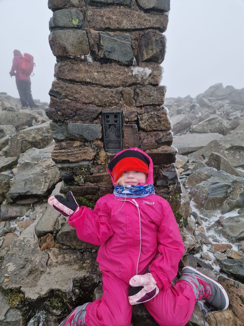 Seren summiting Scaffel Pike despite extreme winter conditions. (Glyn Price/Just Giving)