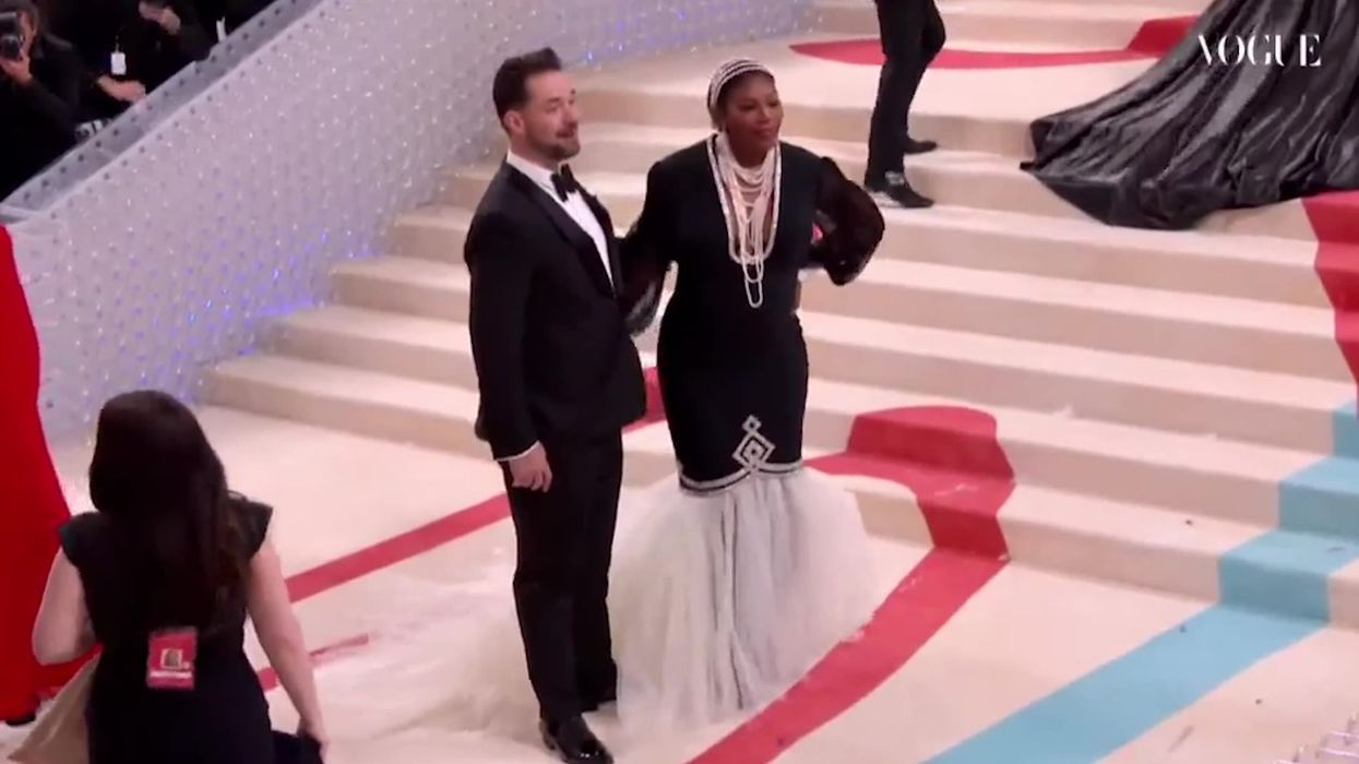 Serena Williams announces pregnancy on Met Gala red carpet