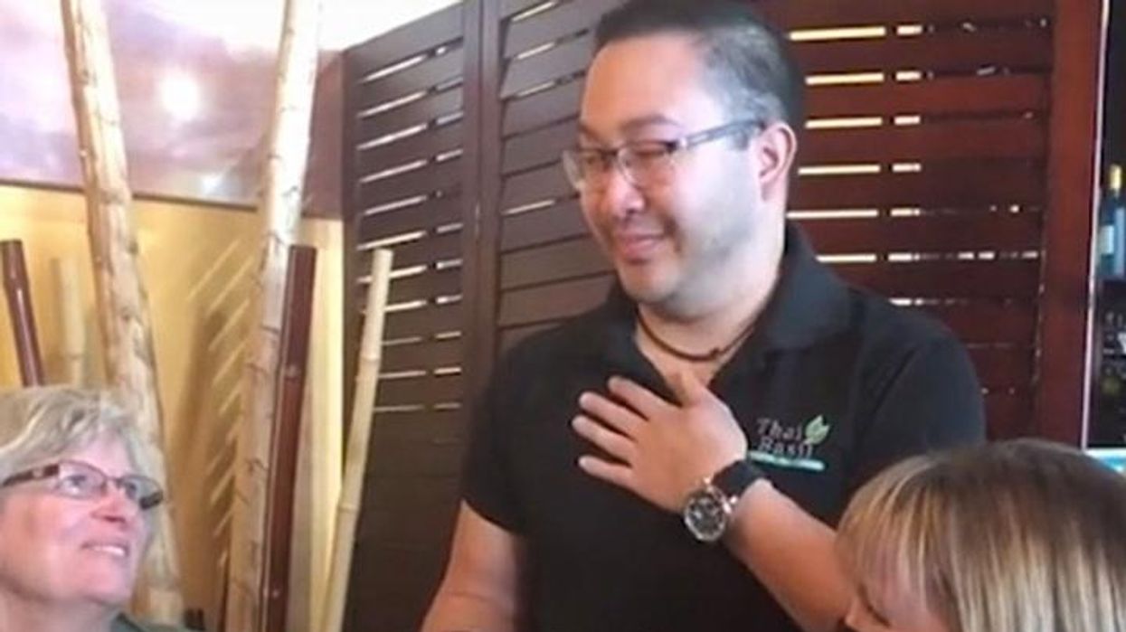 Server complains she was only tipped 3% after customer didn't get mayo for his shrimp