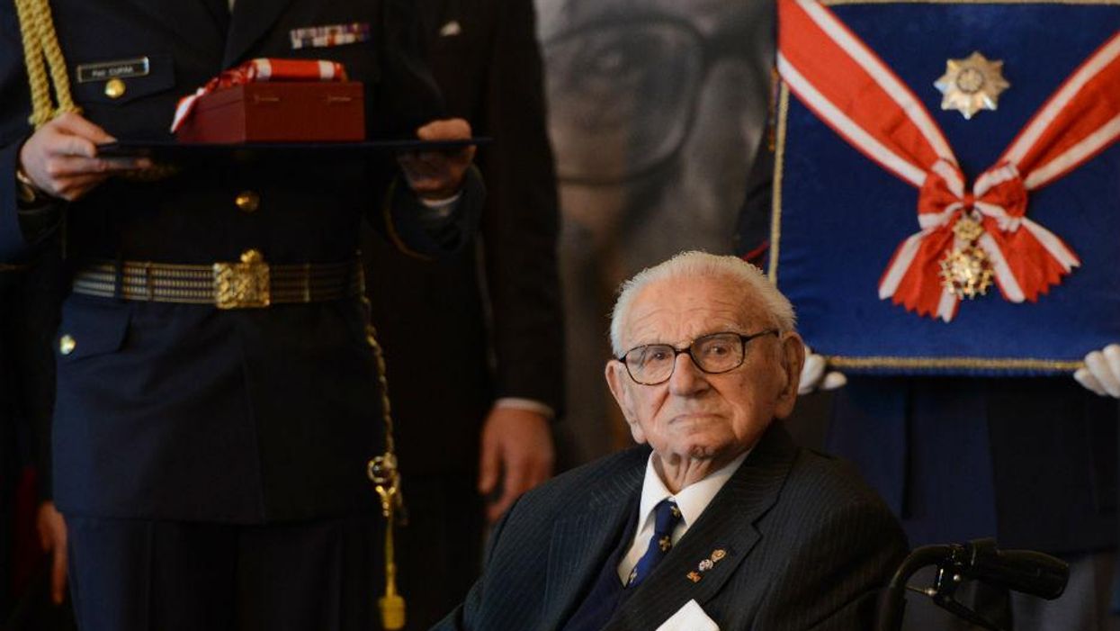 Sir Nicholas Winton at Prague Castle yesterday