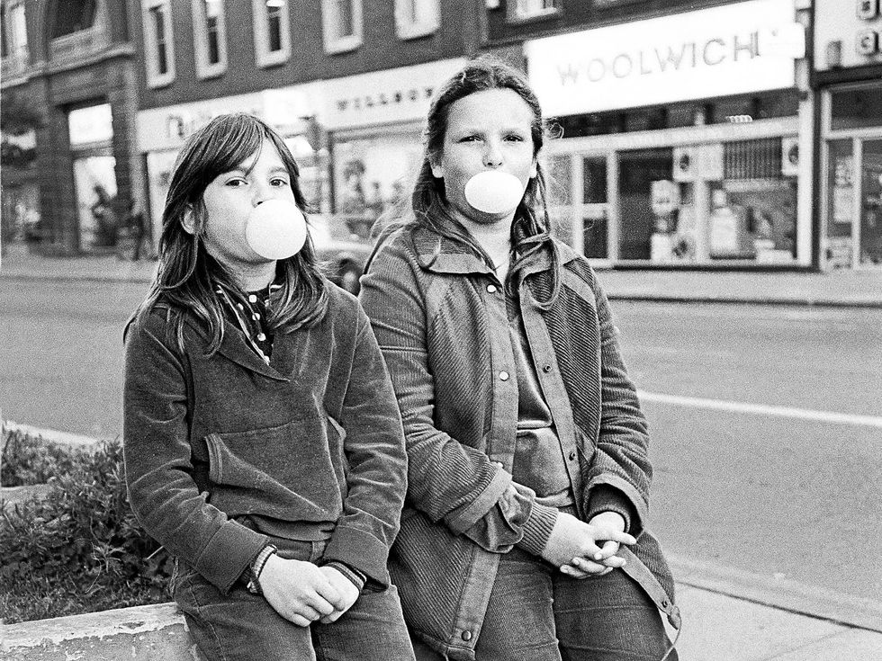 Sisters Anna and Emma Hankins