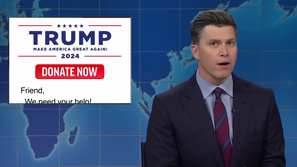 Colin Jost roasts Biden at White House Correspondents Dinner