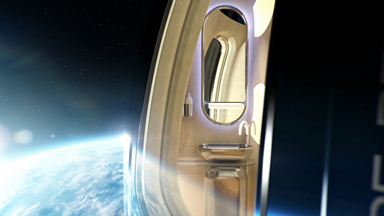 You can now pay £100,000 to go to the loo in space