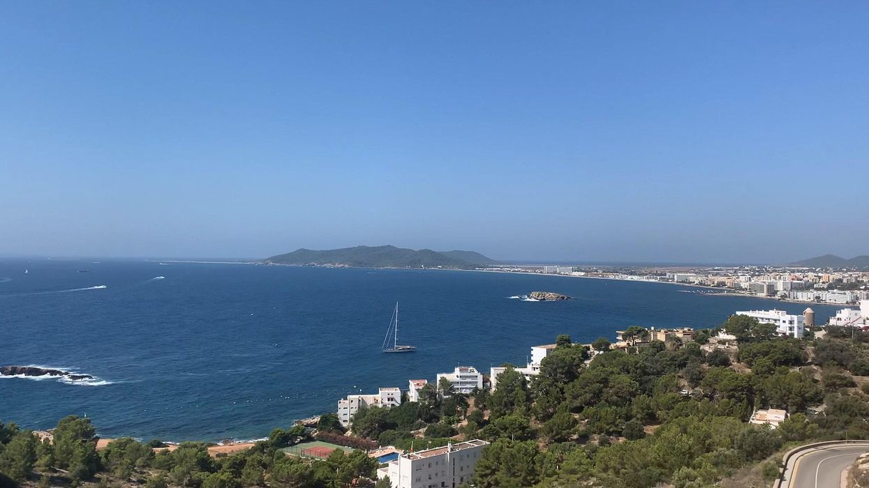 Spain to allow unvaccinated children to enter with PCR test