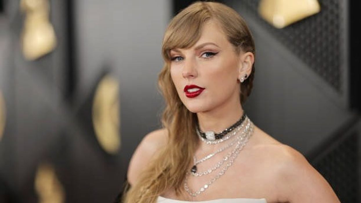 Taylor Swift dragged for silence on 'raging conflicts', climate and injustice