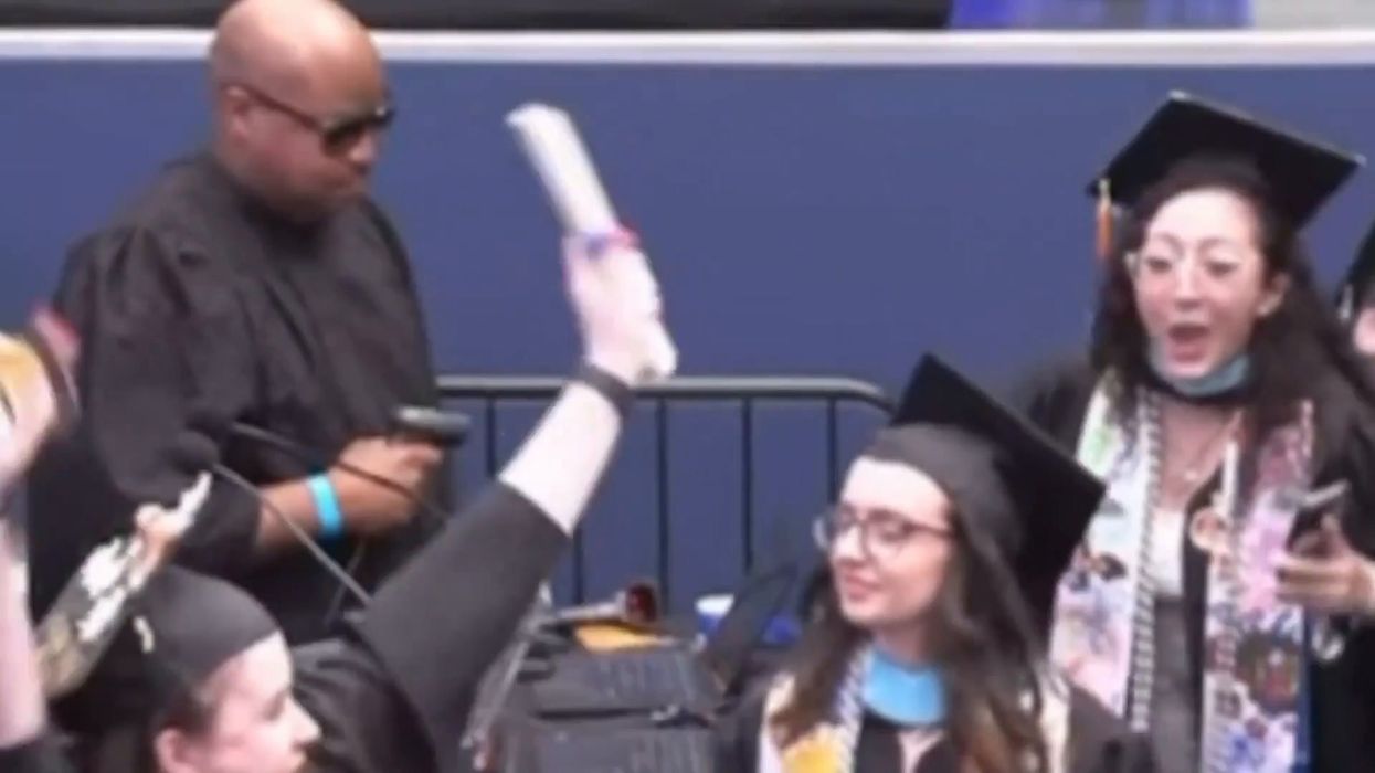 Students get the "ick" as AI announces their names at graduation