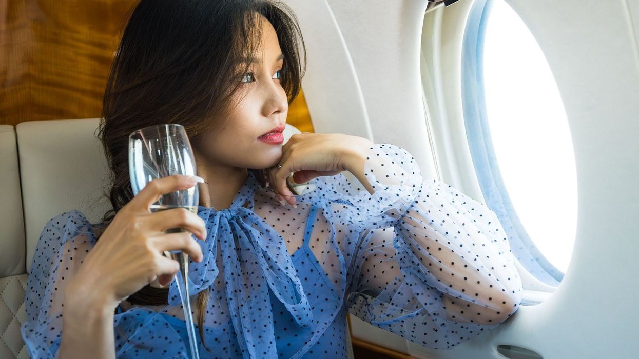 Scientists urge holidaygoers to avoid doing this one thing when flying