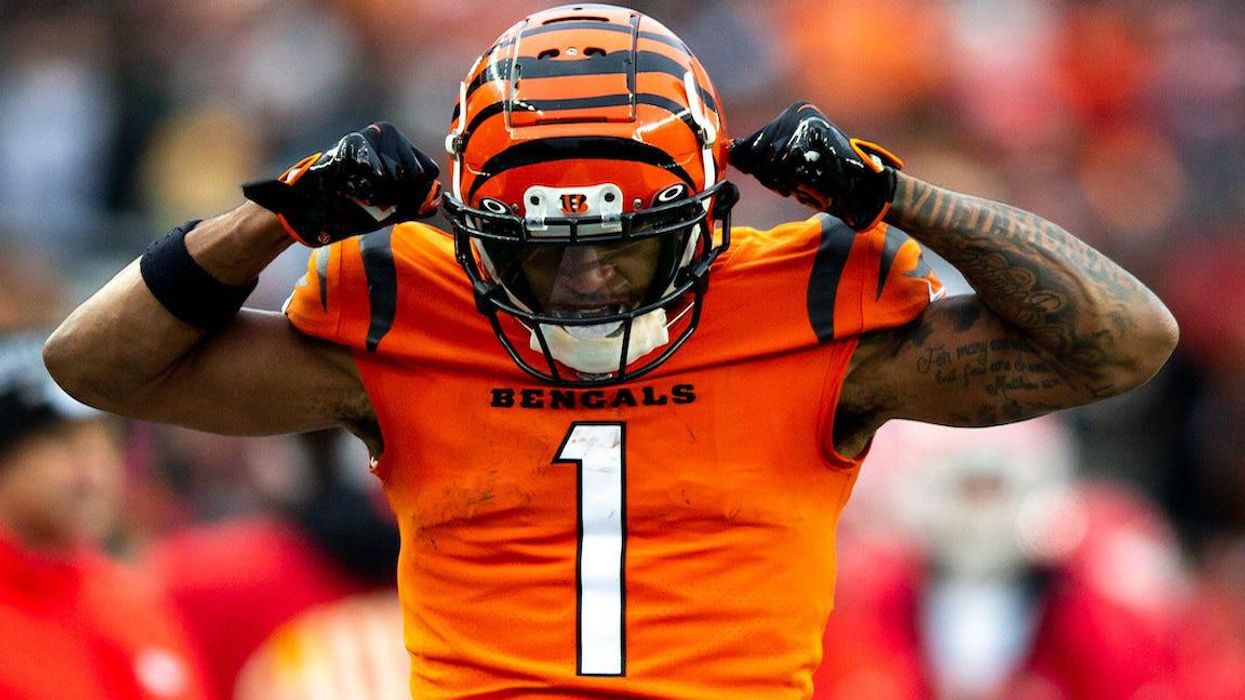 You can bet on the length of the Super Bowl anthem and this is what you should pick