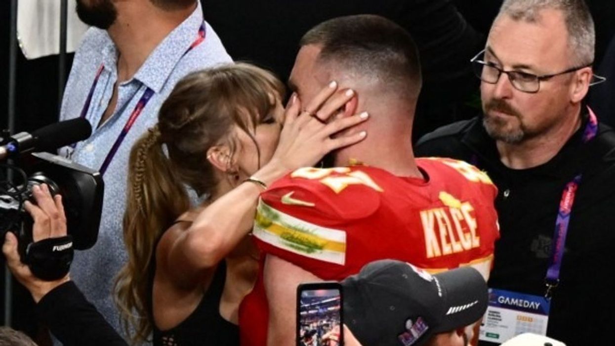 Did Travis Kelce propose to Taylor Swift after winning the Super Bowl?