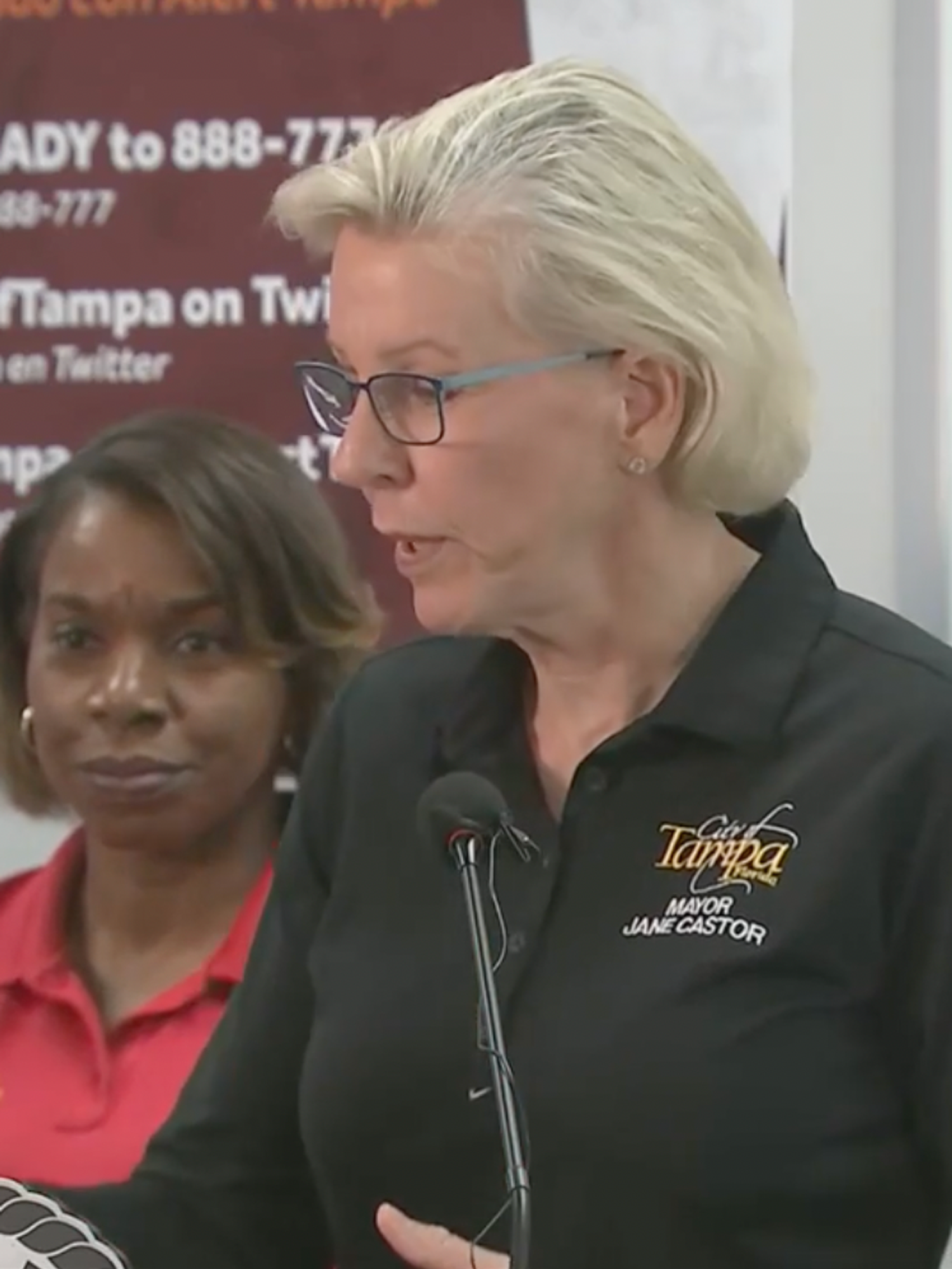 The internet is obsessed with the Tampa Mayor leaving a press conference to answer call from Biden