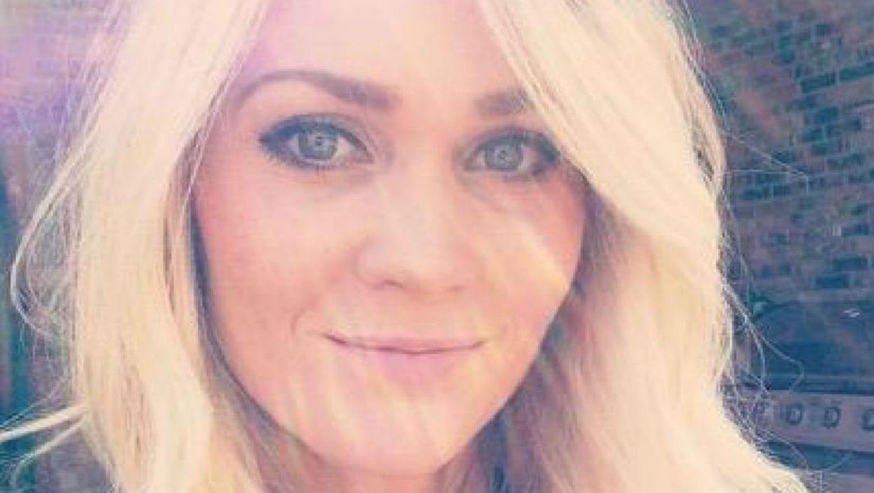 Tawny Willoughby released a graphic image of her injuries following cancer treatment to raise awareness