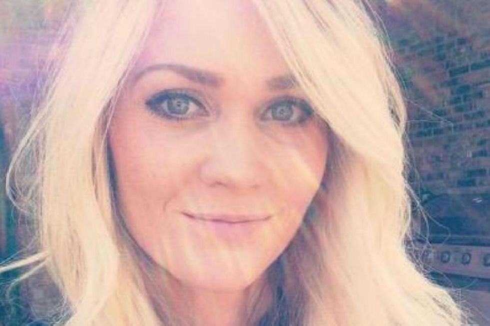 Tawny Willoughby released a graphic image of her injuries following cancer treatment to raise awareness