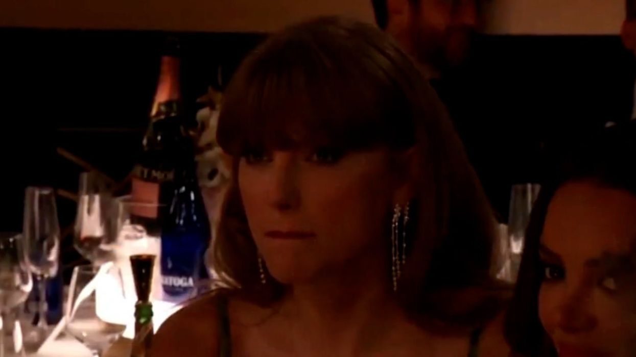 Taylor Swift fans scammed by deepfake endorsement