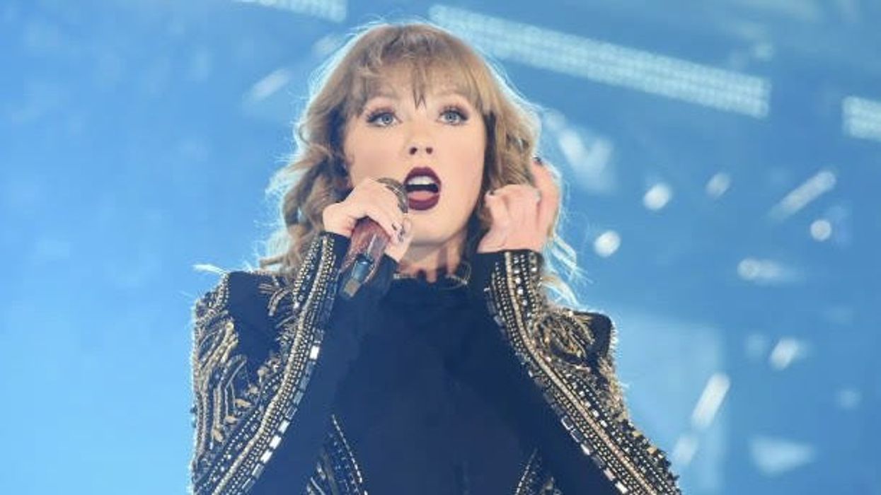 Taylor Swift discovered to be related to royalty