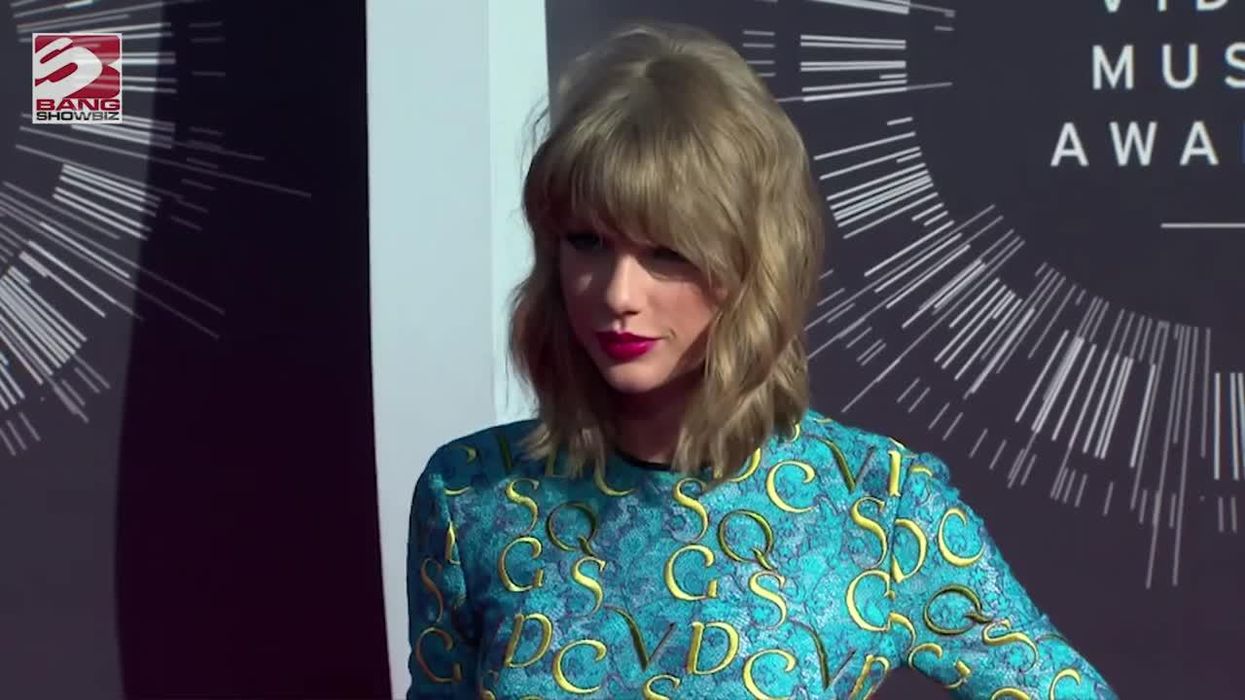 Khloe Kardashian cheekily likes post about Kris Jenner leaking Taylor Swift's private jet news