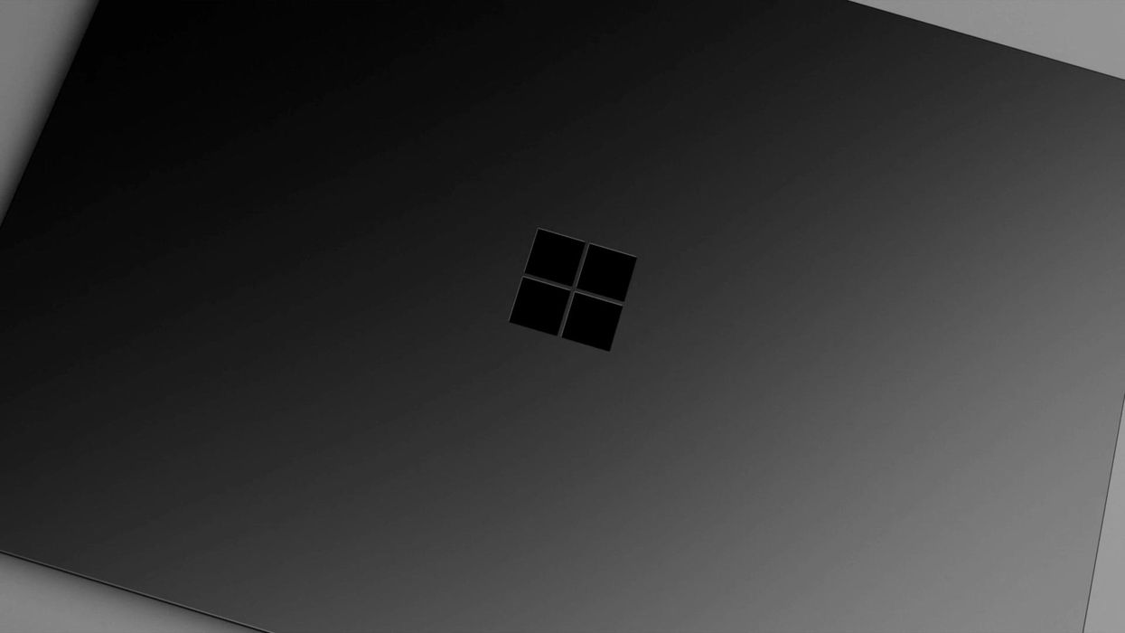 Microsoft has been hit by a huge outage and people cannot cope