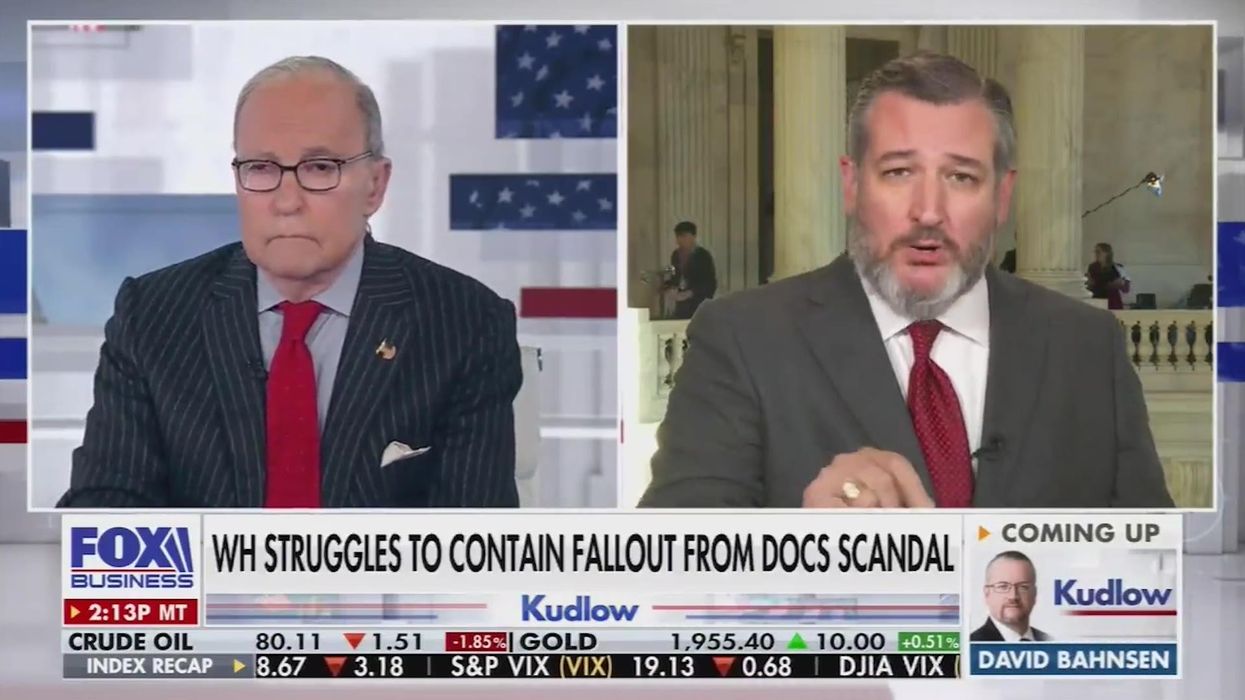 Ted Cruz flip-flops over classified documents scandal in record time of 30 seconds