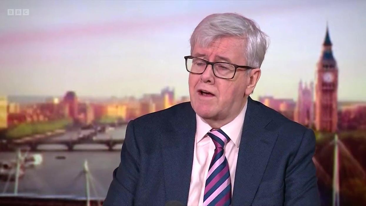 Tesco chairman's admission that he keeps bread in the fridge sparks fierce debate