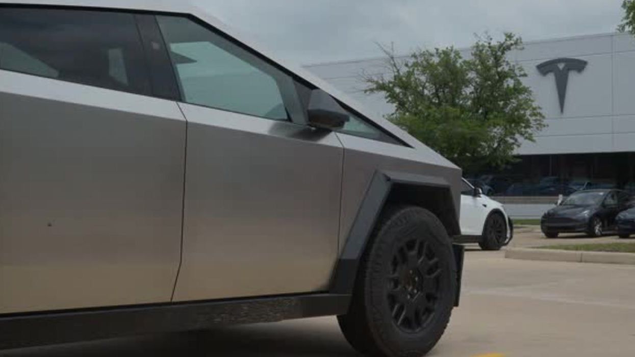 Mia Khalifa requested the internet photoshop Rubi Rose's Cybertruck picture - and it became an instant meme