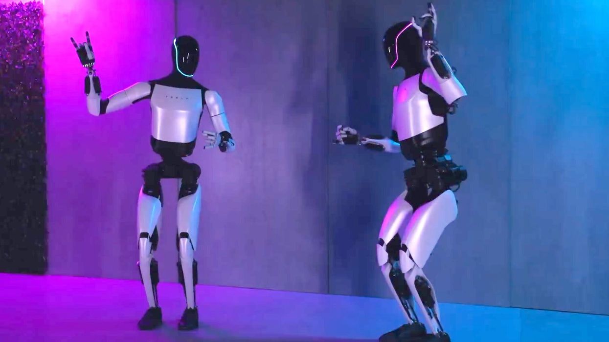 Elon Musk's Tesla robot shares creepy confession and people are concerned